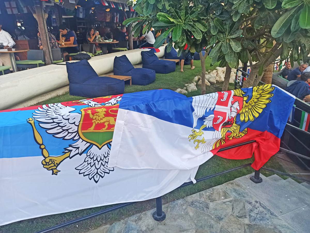 Navijači Srbije Katar (6).jpeg