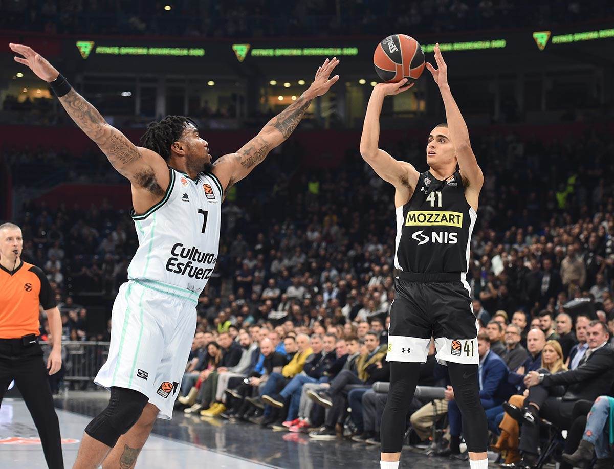 PARTIZAN vs VALENCIA 48.jpg