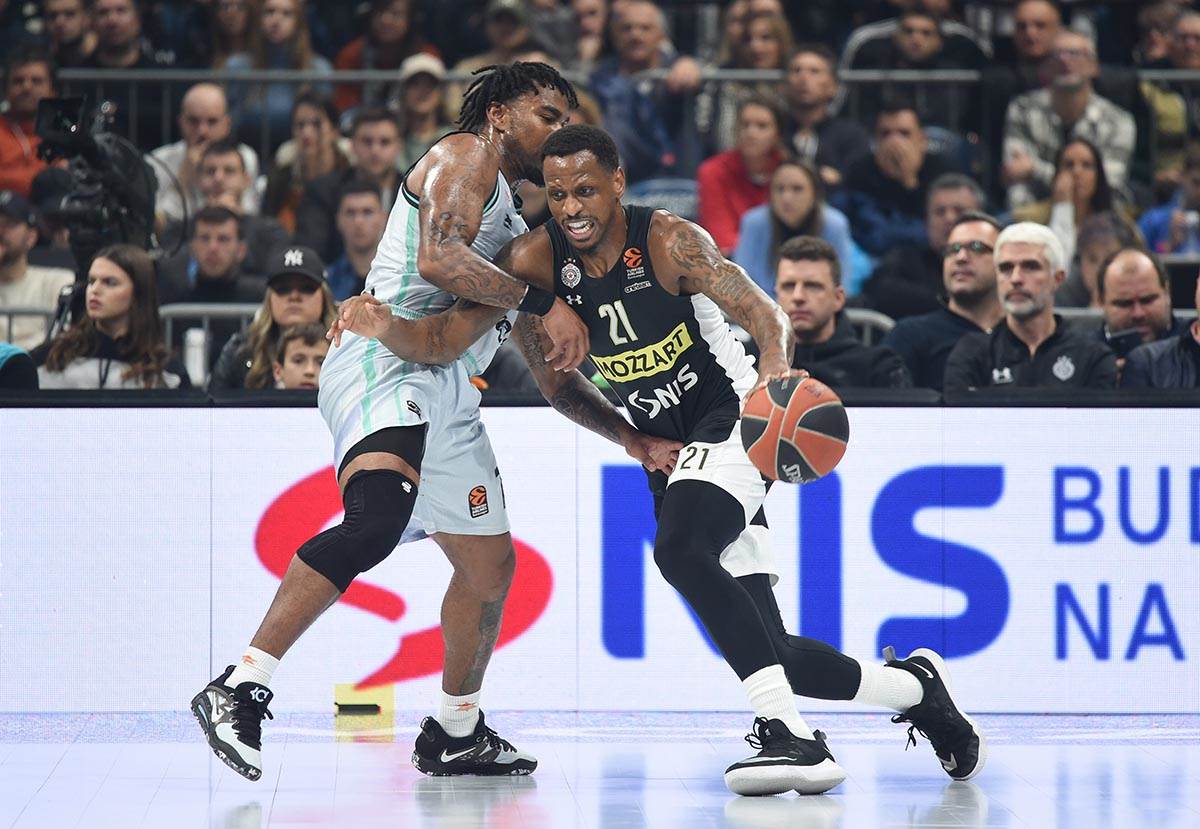 PARTIZAN vs VALENCIA 69.jpg