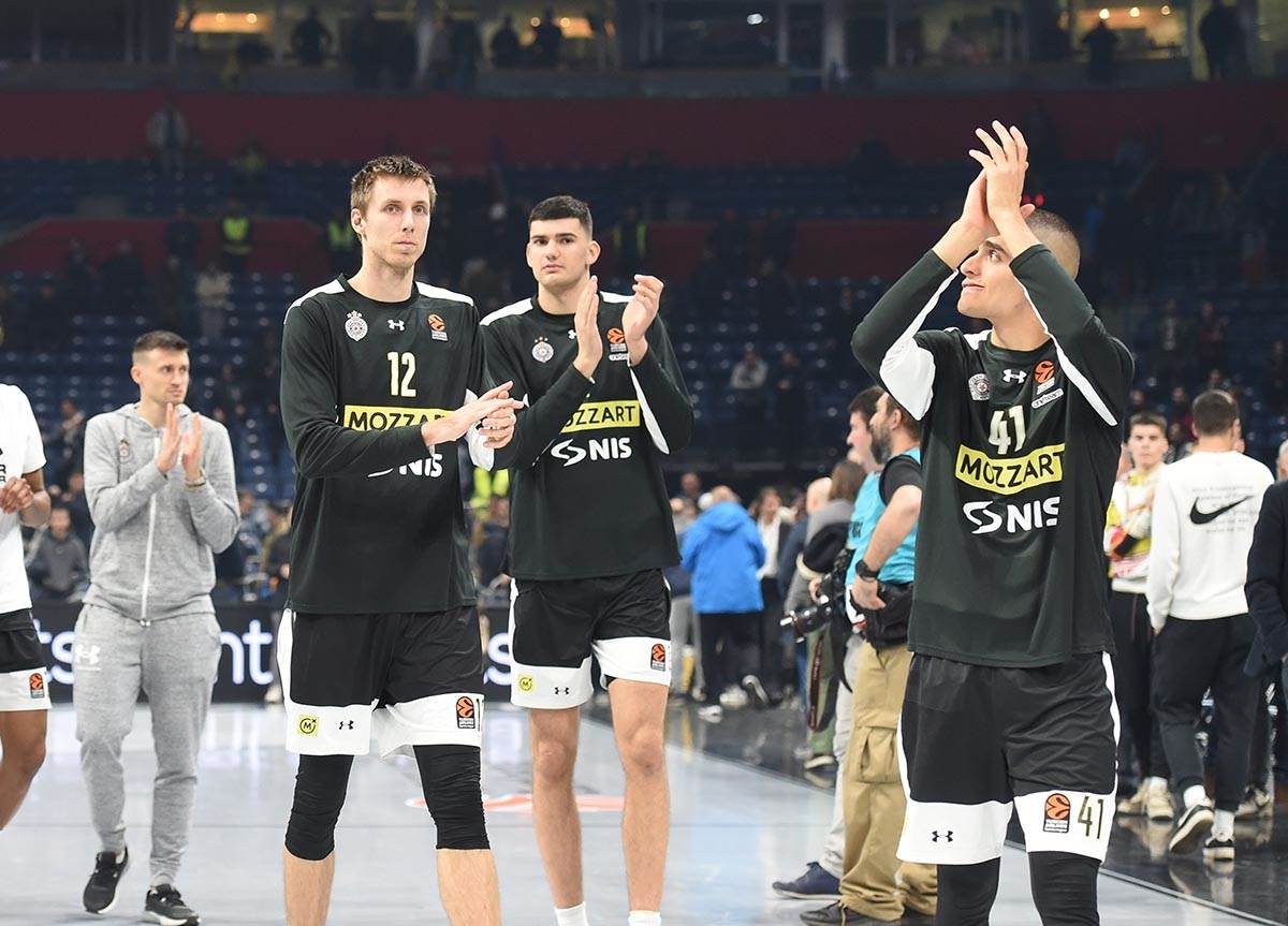 PARTIZAN vs VALENCIA 75.jpg