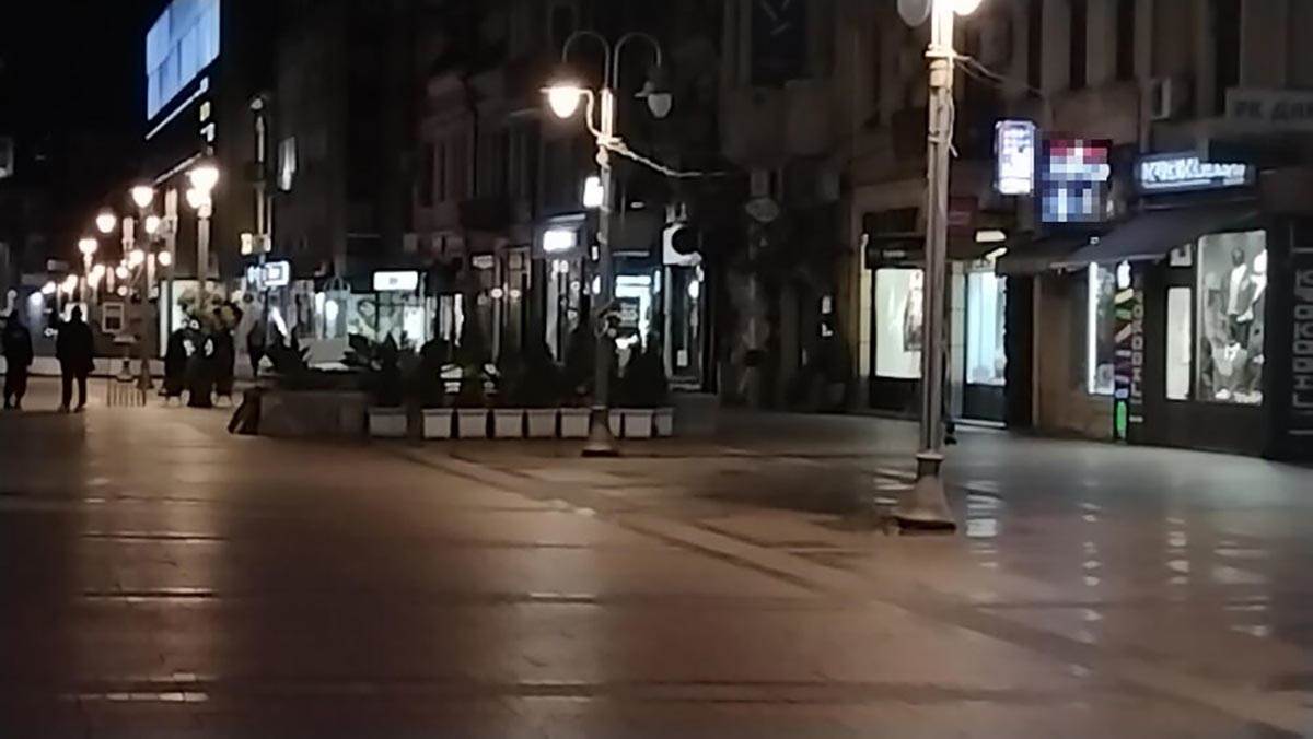 PUCNJAVA U TRŽNOM CENTRU U NIŠU (5).jpg