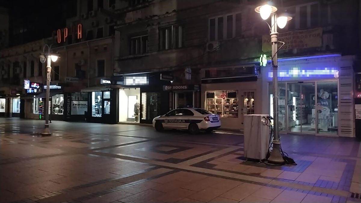 PUCNJAVA U TRŽNOM CENTRU U NIŠU (2).jpg