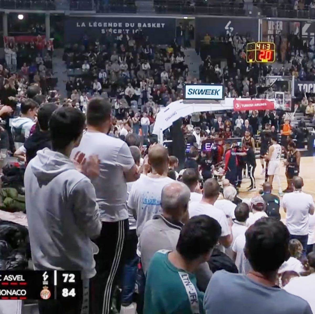 Džon Braun povreda u Evroligi iznet na nosilima