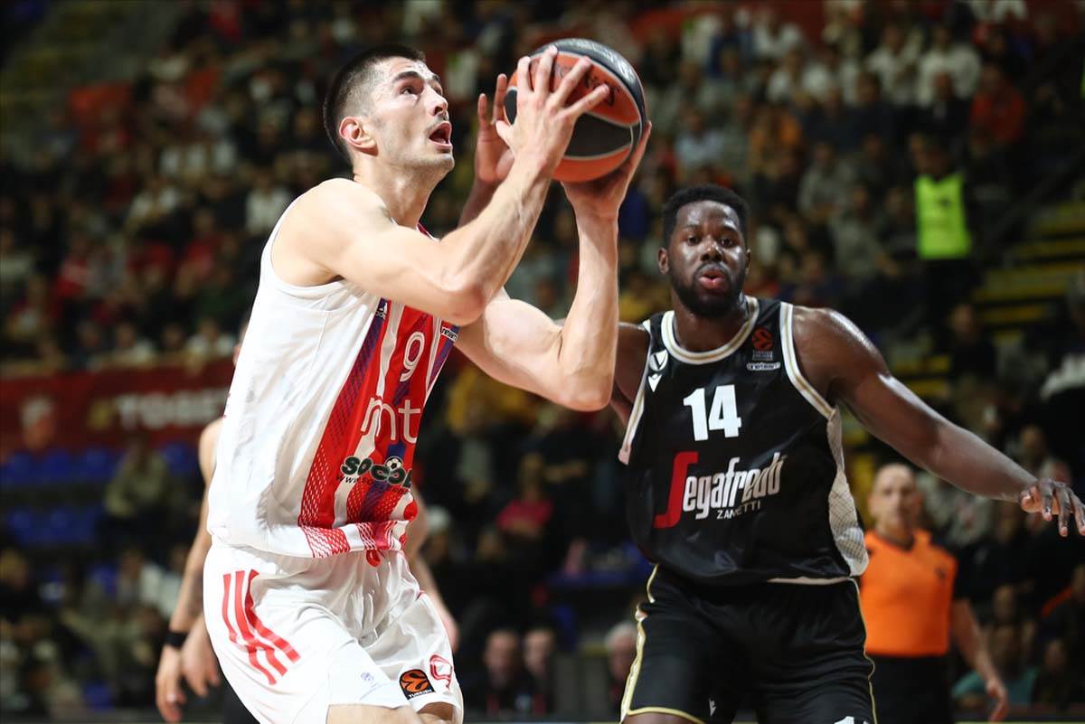 Partizan Zvezda  (9).jpg