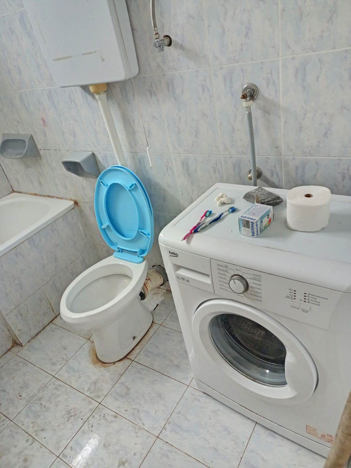 Stan na prodaju na Medakoviću 1300 evra kvadrat