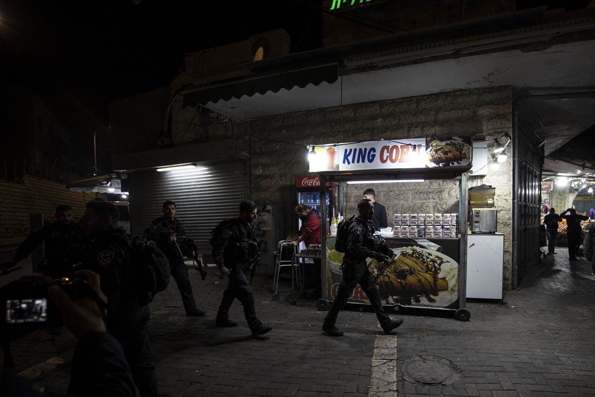 Izraelska policija intervenisala protiv Palestinaca koji su slavili pobedu Maroka (15).jpg