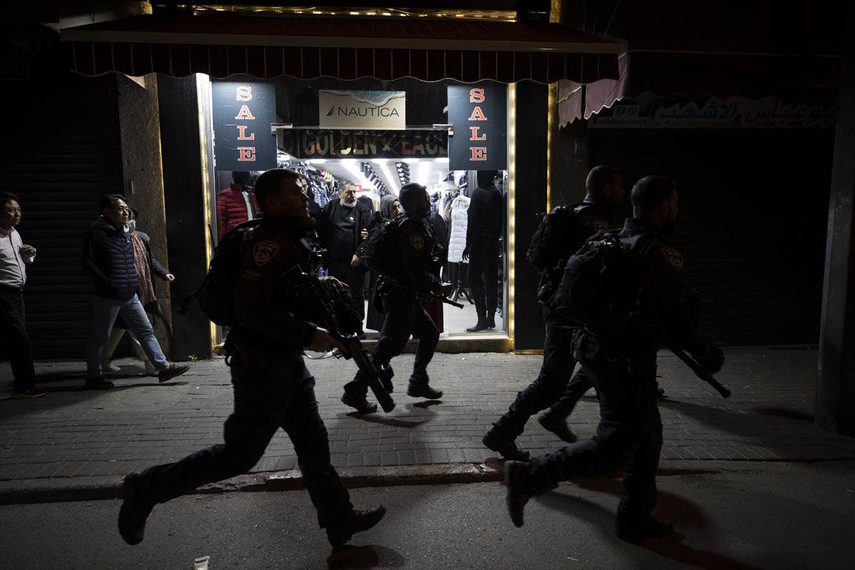 Izraelska policija intervenisala protiv Palestinaca koji su slavili pobedu Maroka (18).jpg