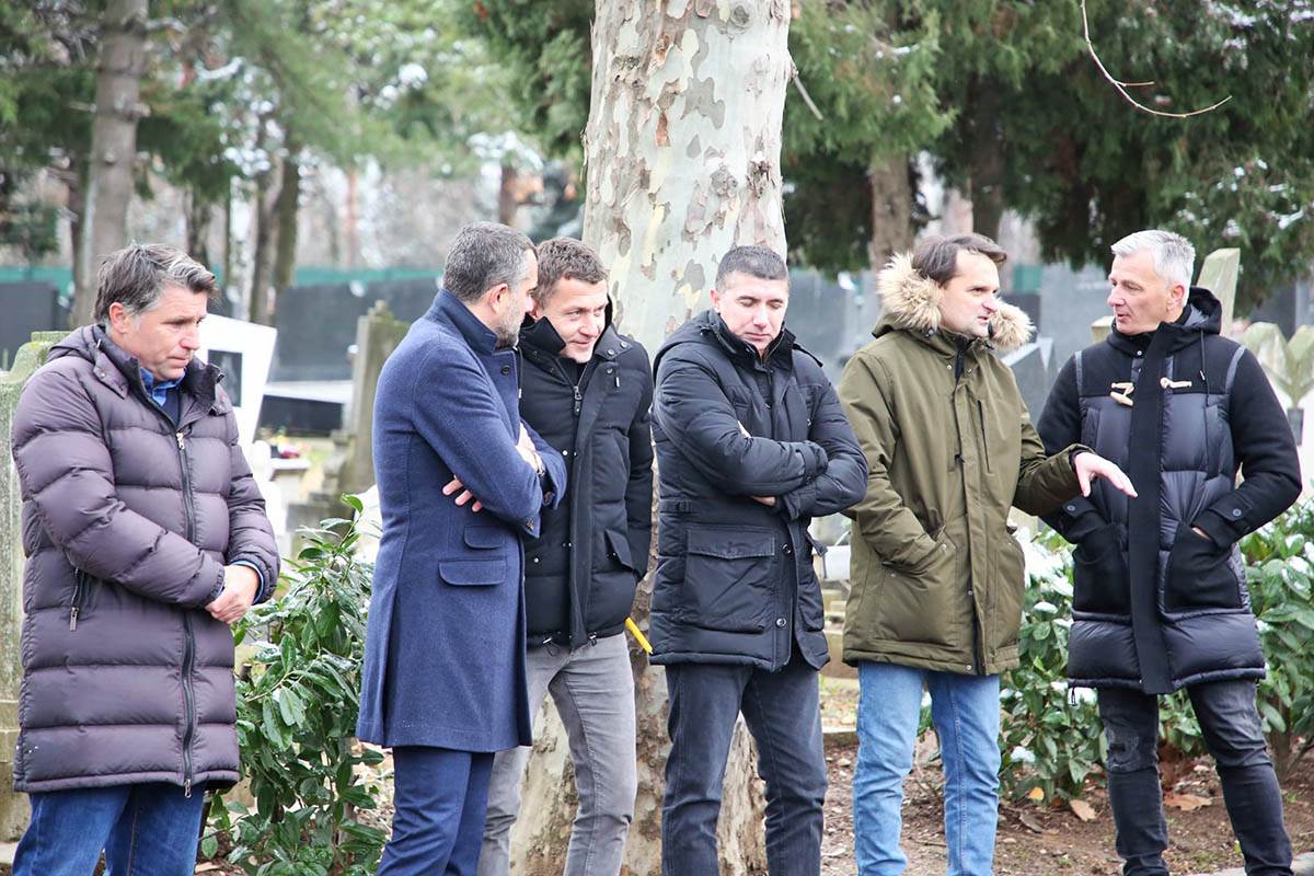 Sahrana Miodraga Ješića fotografije