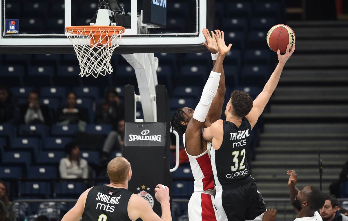 Partizan - FMP-10.jpg