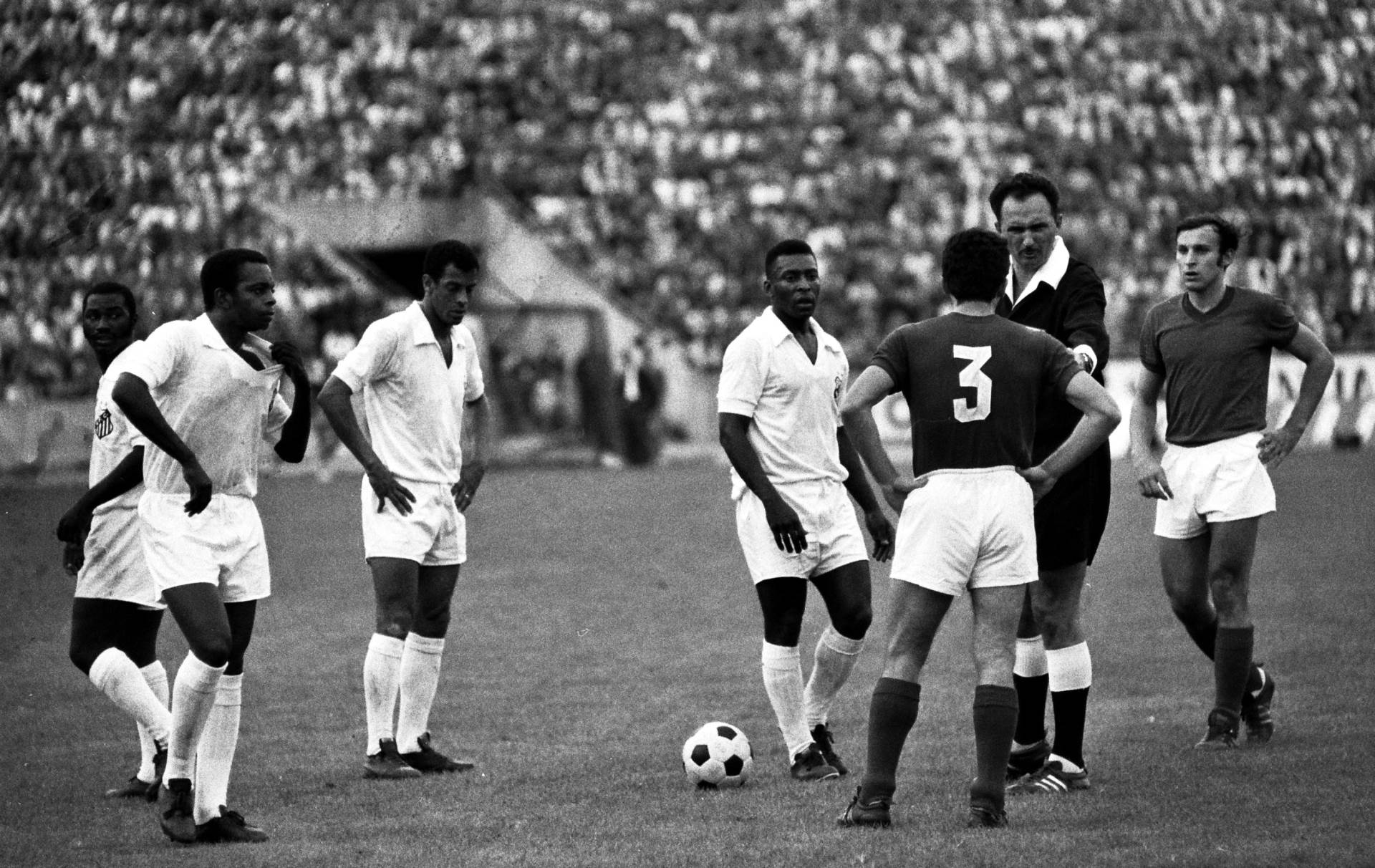 19690910tmSantos1.jpg