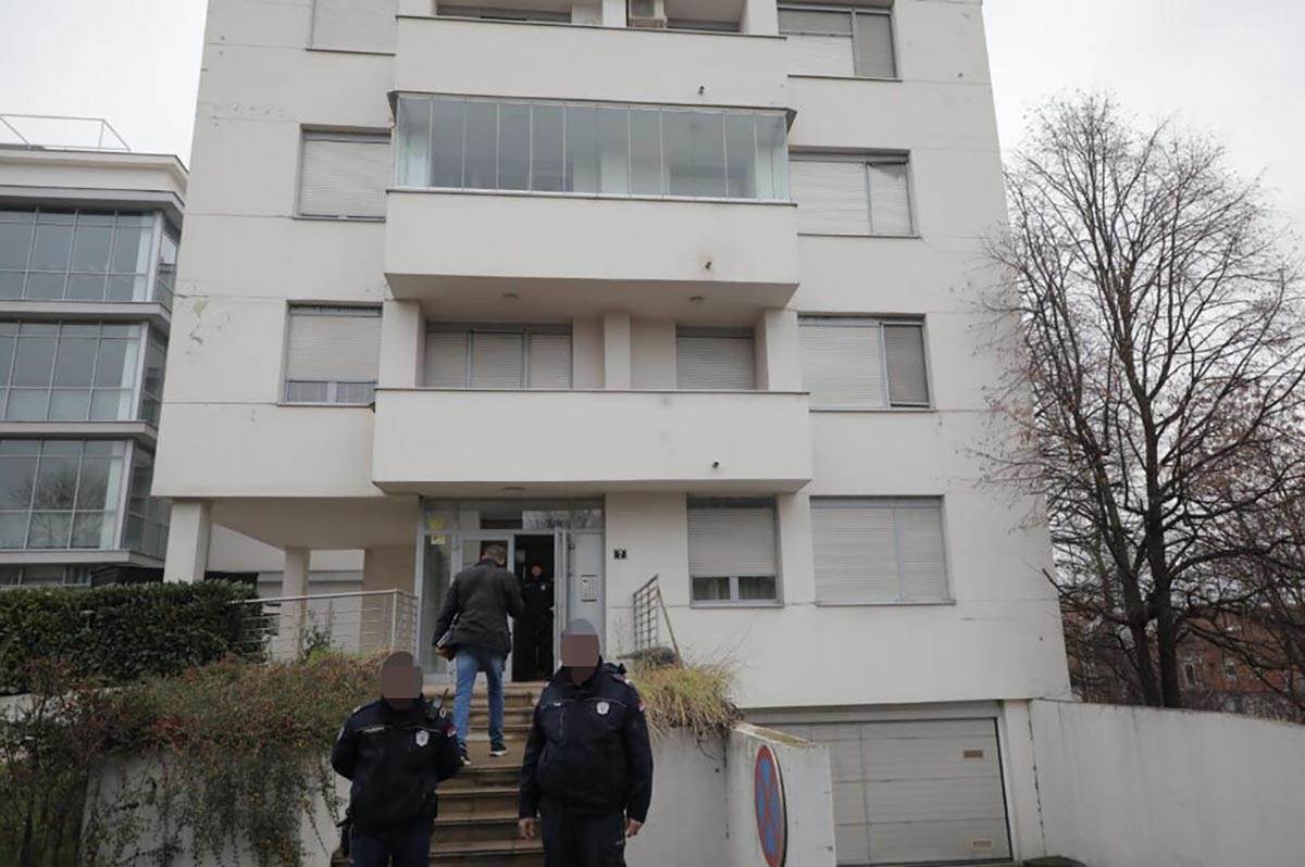 Smrt I. K. (35) čije je telo nađeno stanu na Zvezdari .jpg