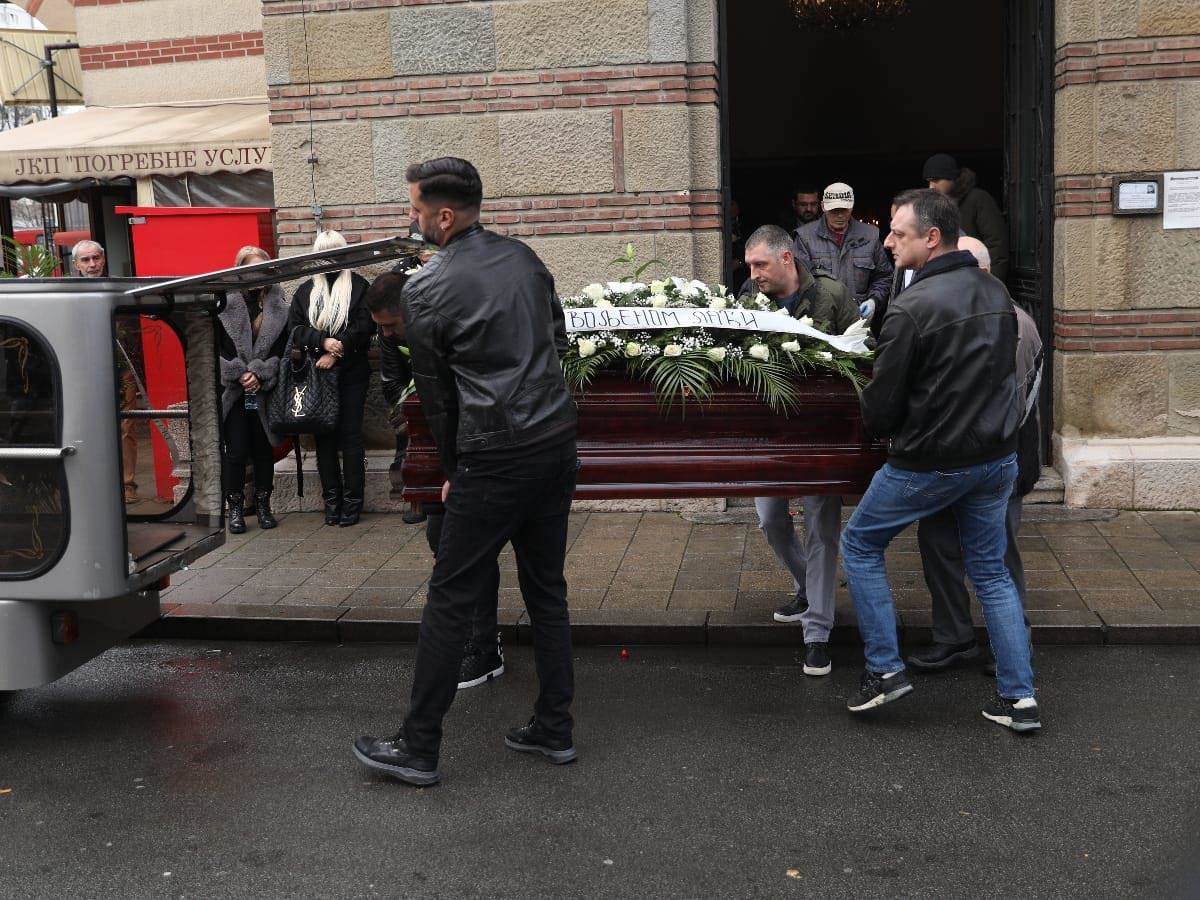 SAHRANA MILANA RADULOVIĆA LAĆE (3).jpg