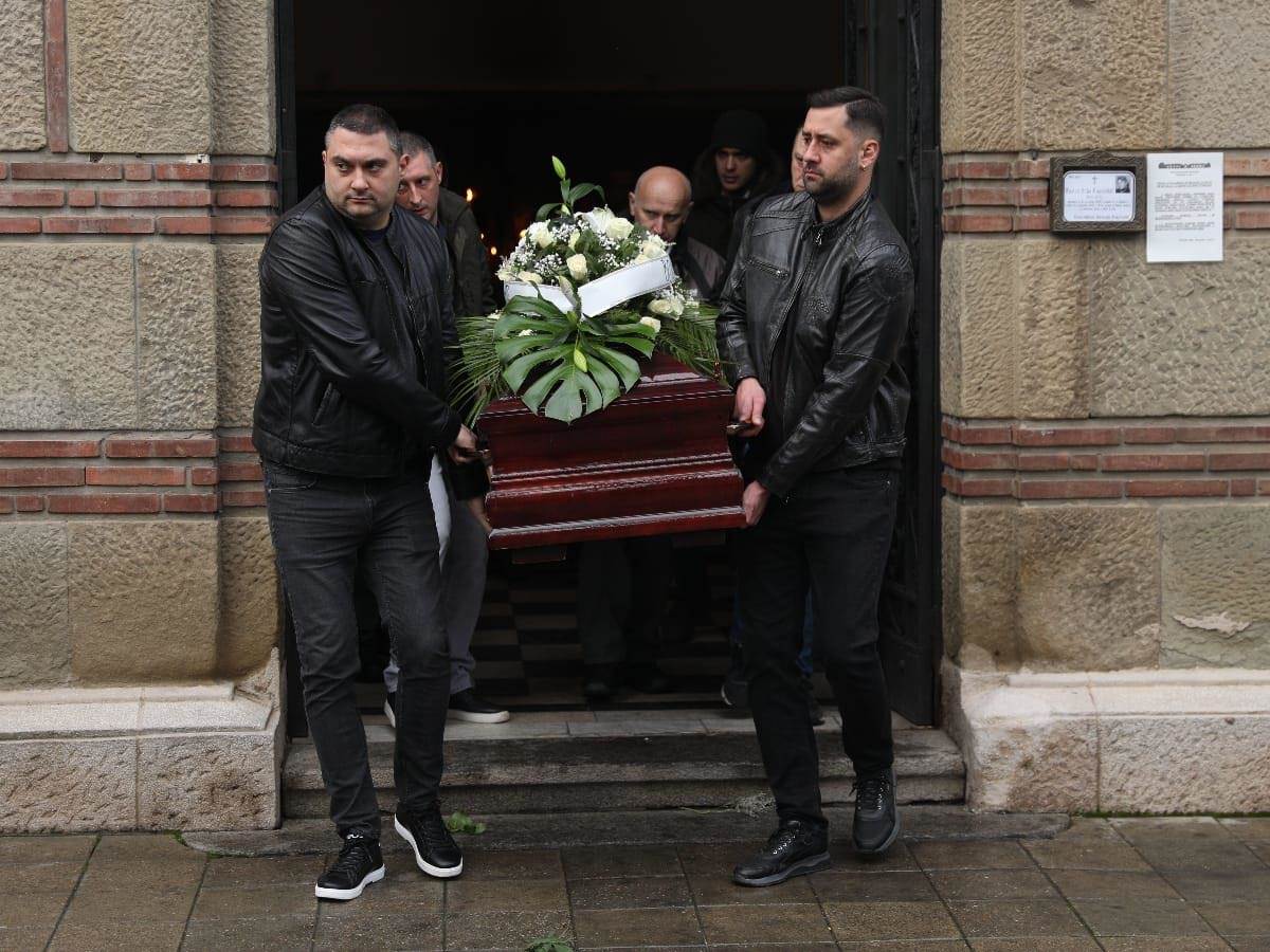 SAHRANA MILANA RADULOVIĆA LAĆE (5).jpg