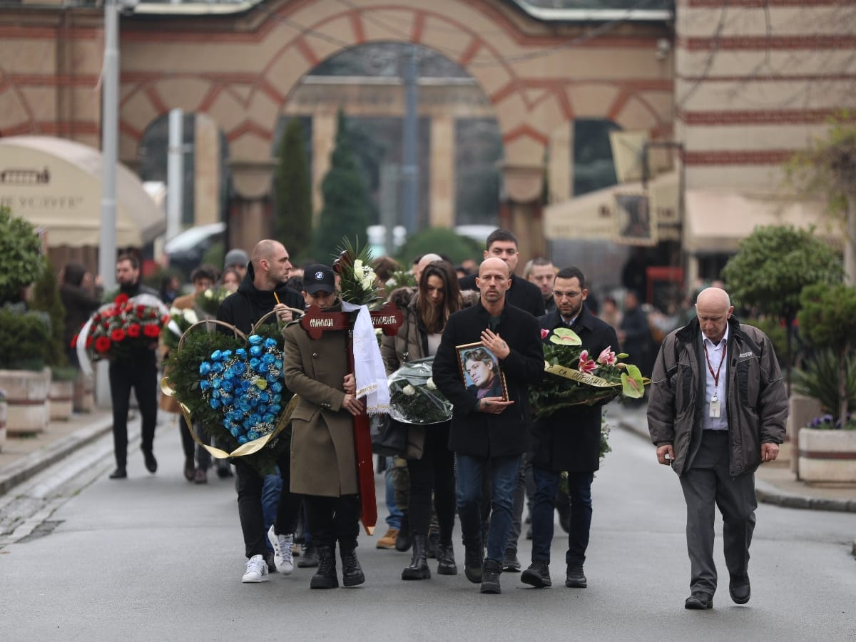 SAHRANA MILANA RADULOVIĆA LAĆE (4).jpeg