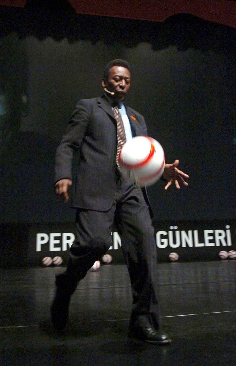 Pele10.jpg