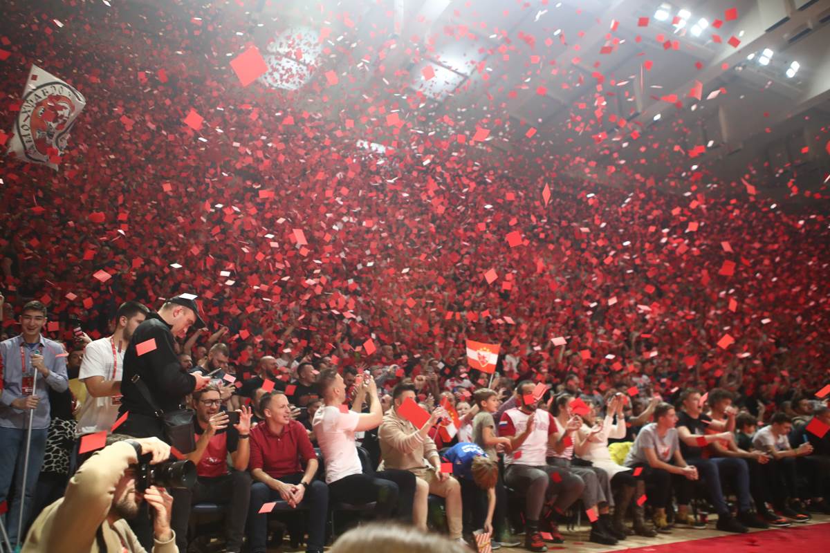 Zvezda - Barselona-3.jpg