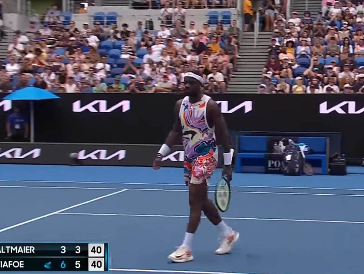 frensis tijafo (1).jpg