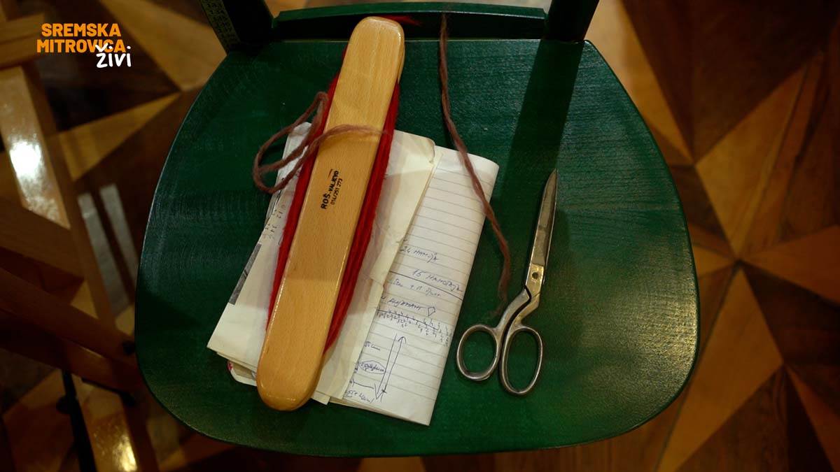 - 16x9.00_00_39_09.Still006.jpg