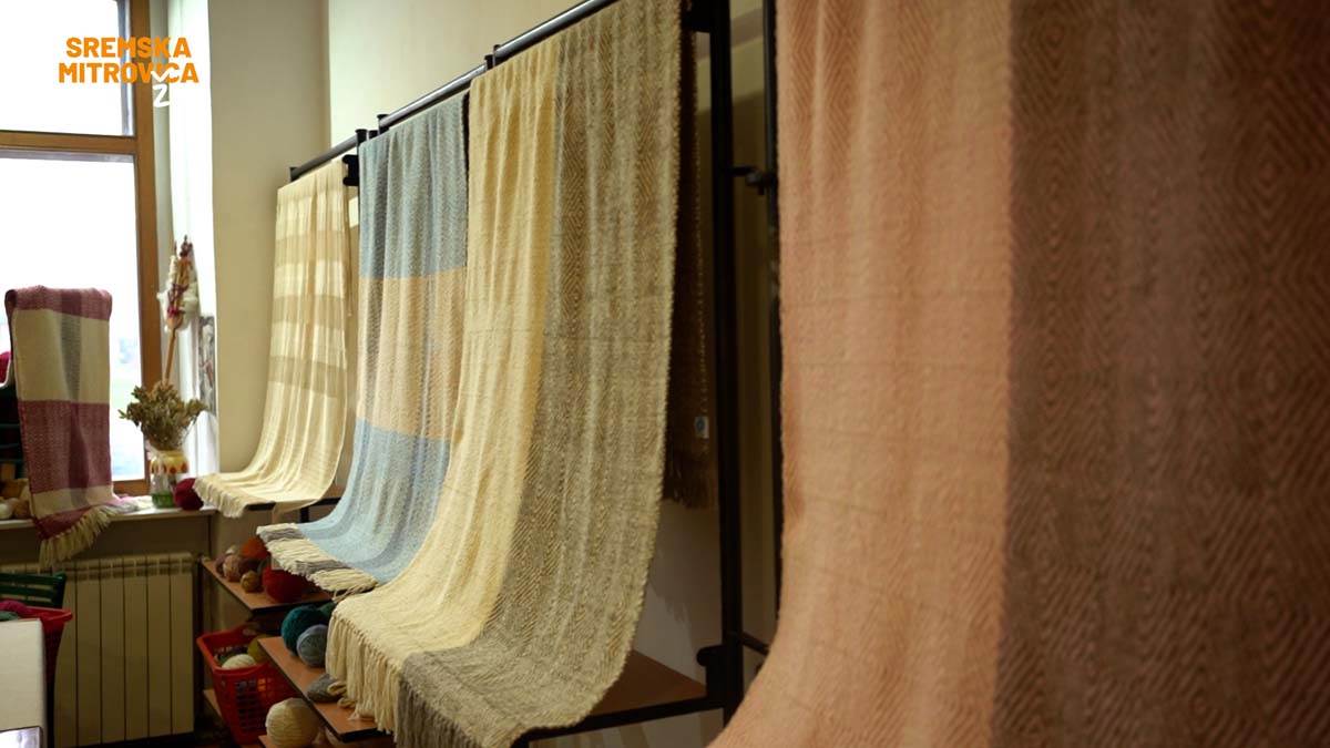 - 16x9.00_00_43_21.Still007.jpg