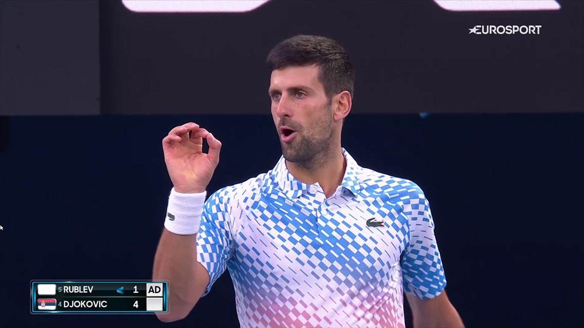 Đoković besan na navijača (3).jpg