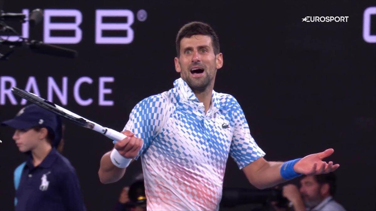Novak Đoković urla zbog vetra (3).jpg