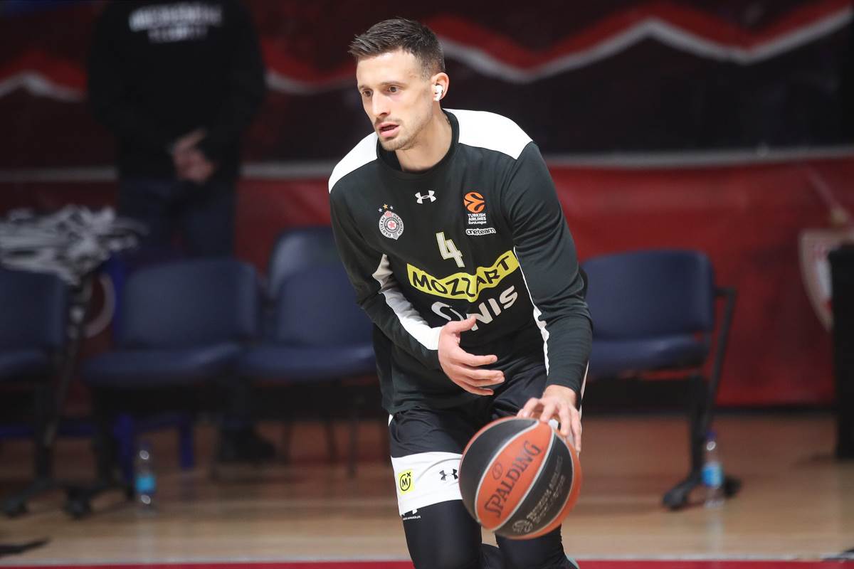 Zvezda Partizan derbi-13.jpg