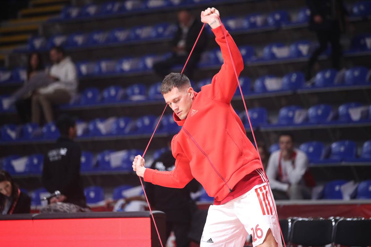 Zvezda Partizan derbi-7.jpg