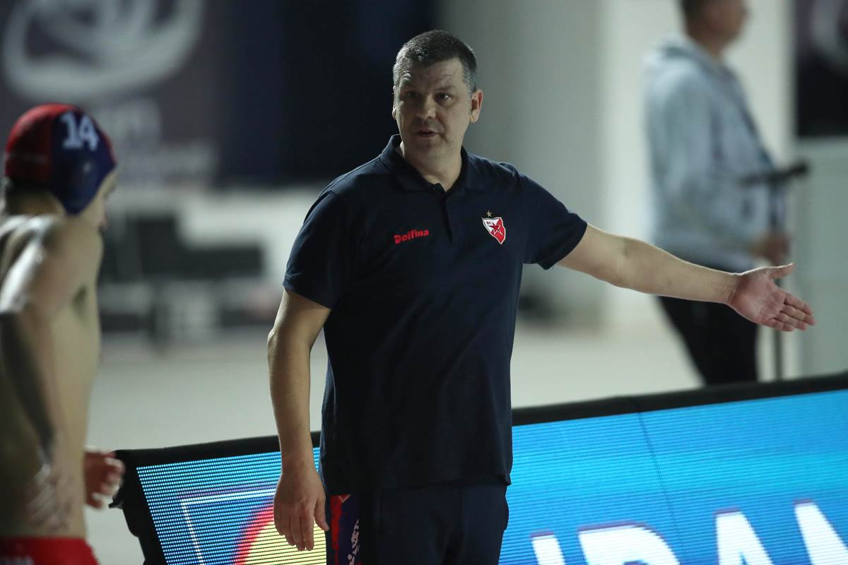 Finale vaterpolo kupa Crvena Zvezda - Novi Beograd-2.jpg