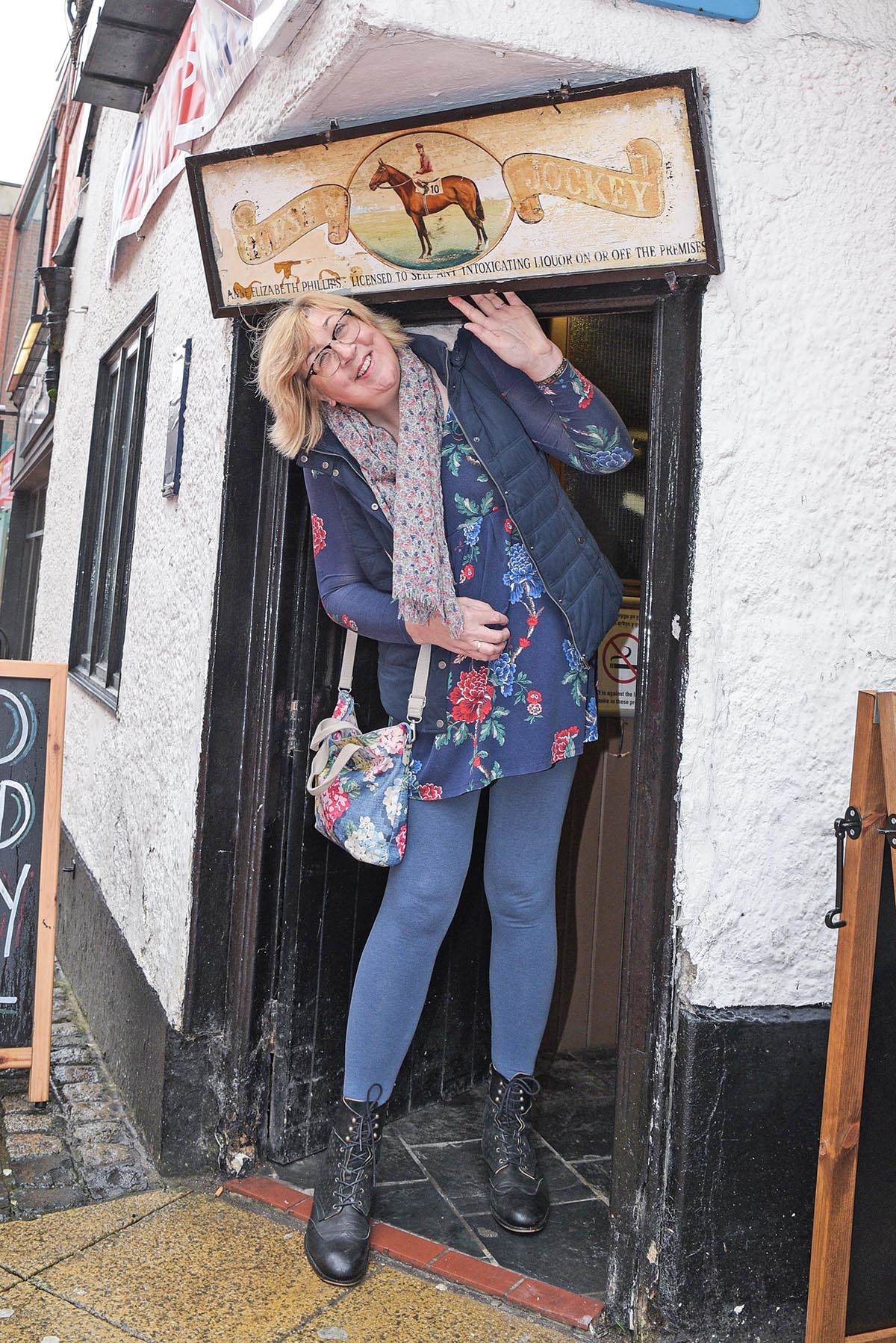 Žena sa najvećim stopalima (4).jpg