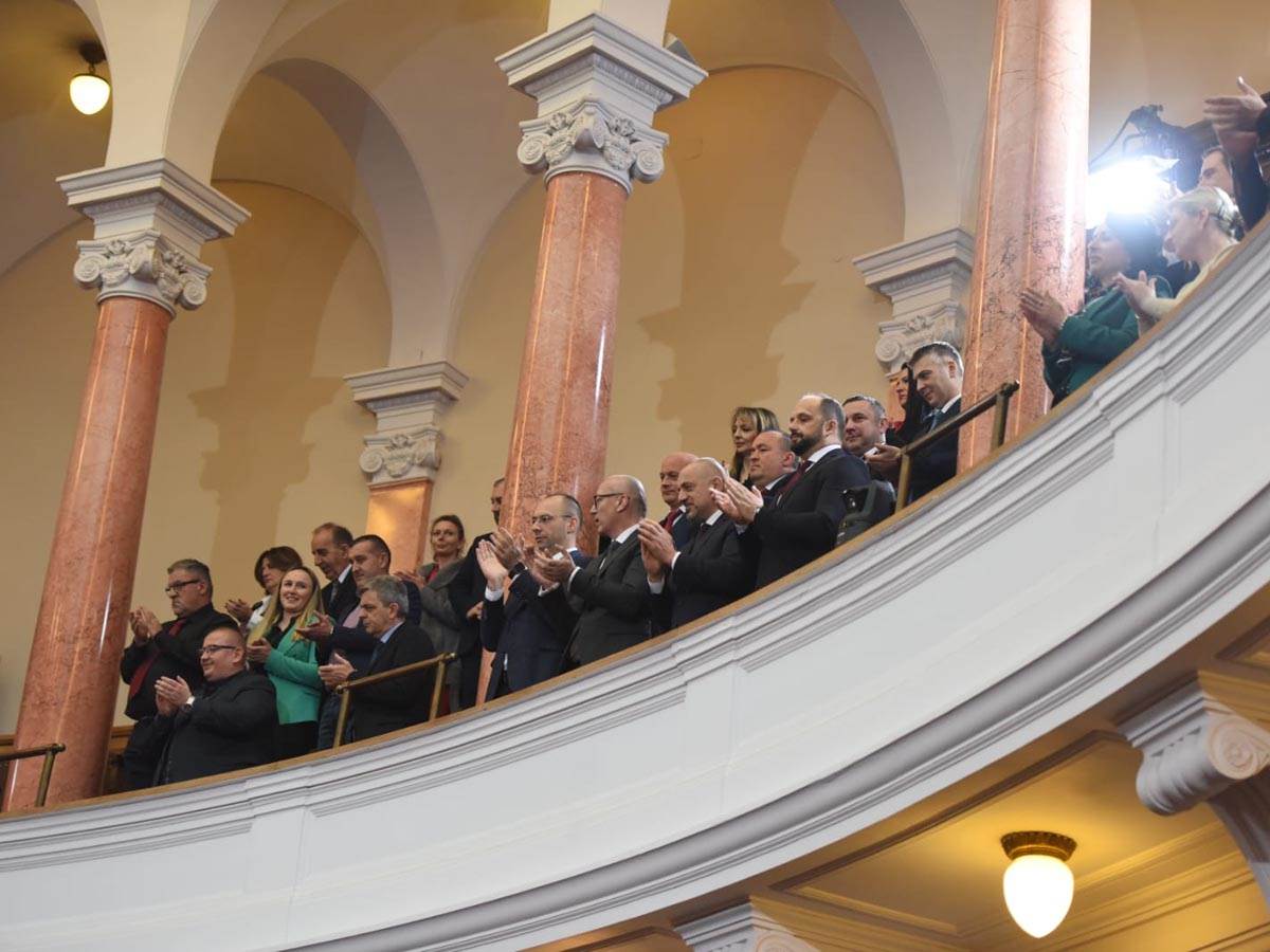 skupština sednica  (1).jpg