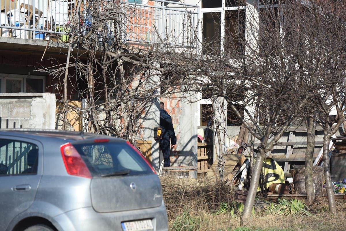 Zemun, pronadjen leš (7).jpg