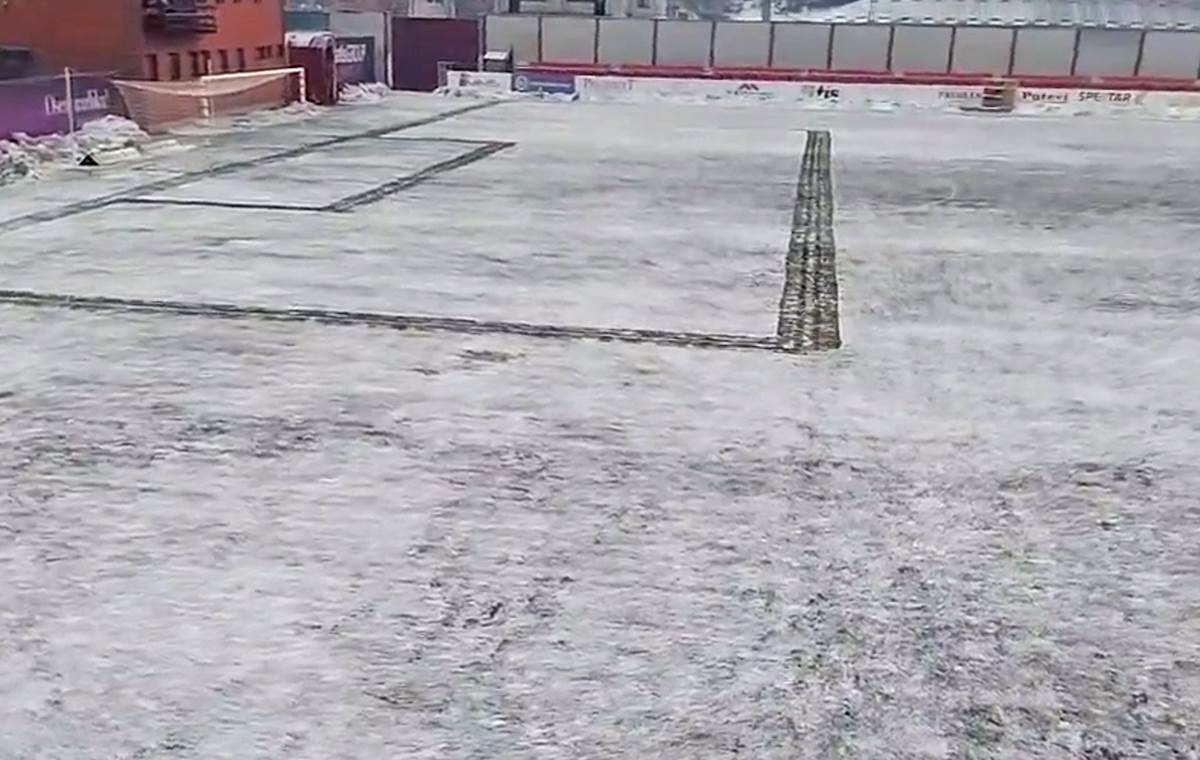 Javor teren pod snegom (5).png