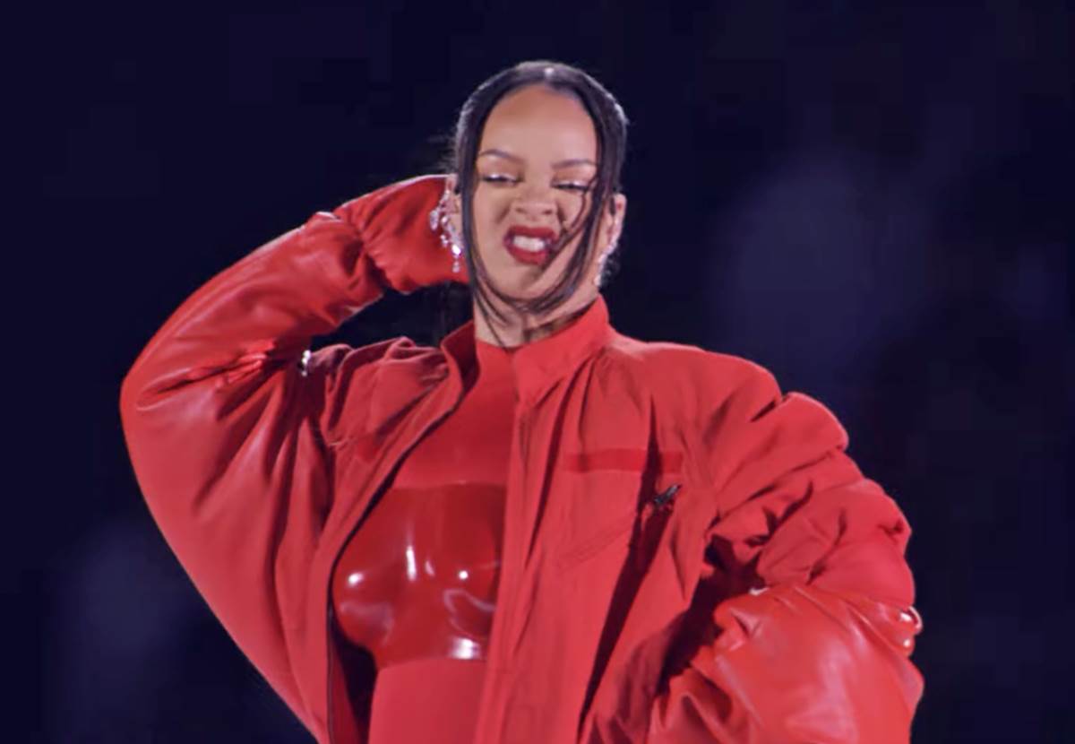 Rijana Superboul (9).png