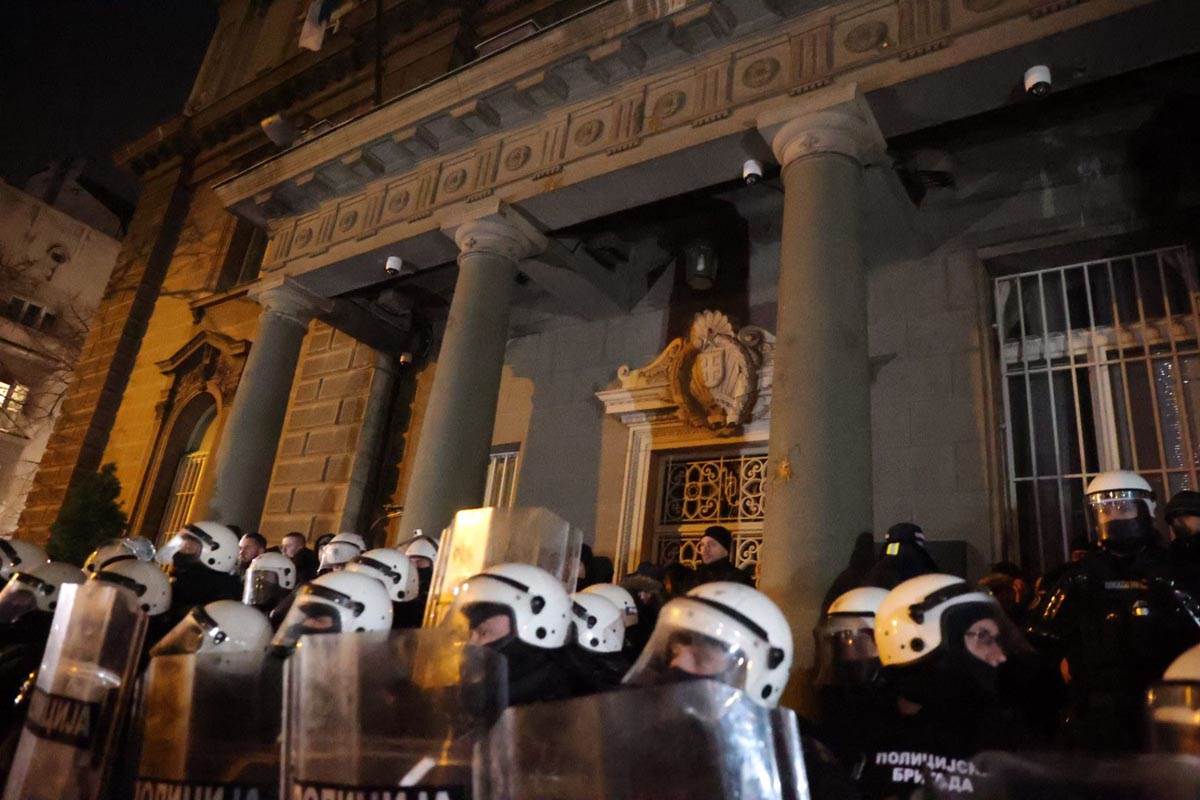 protesti za kosmet  (4).jpg