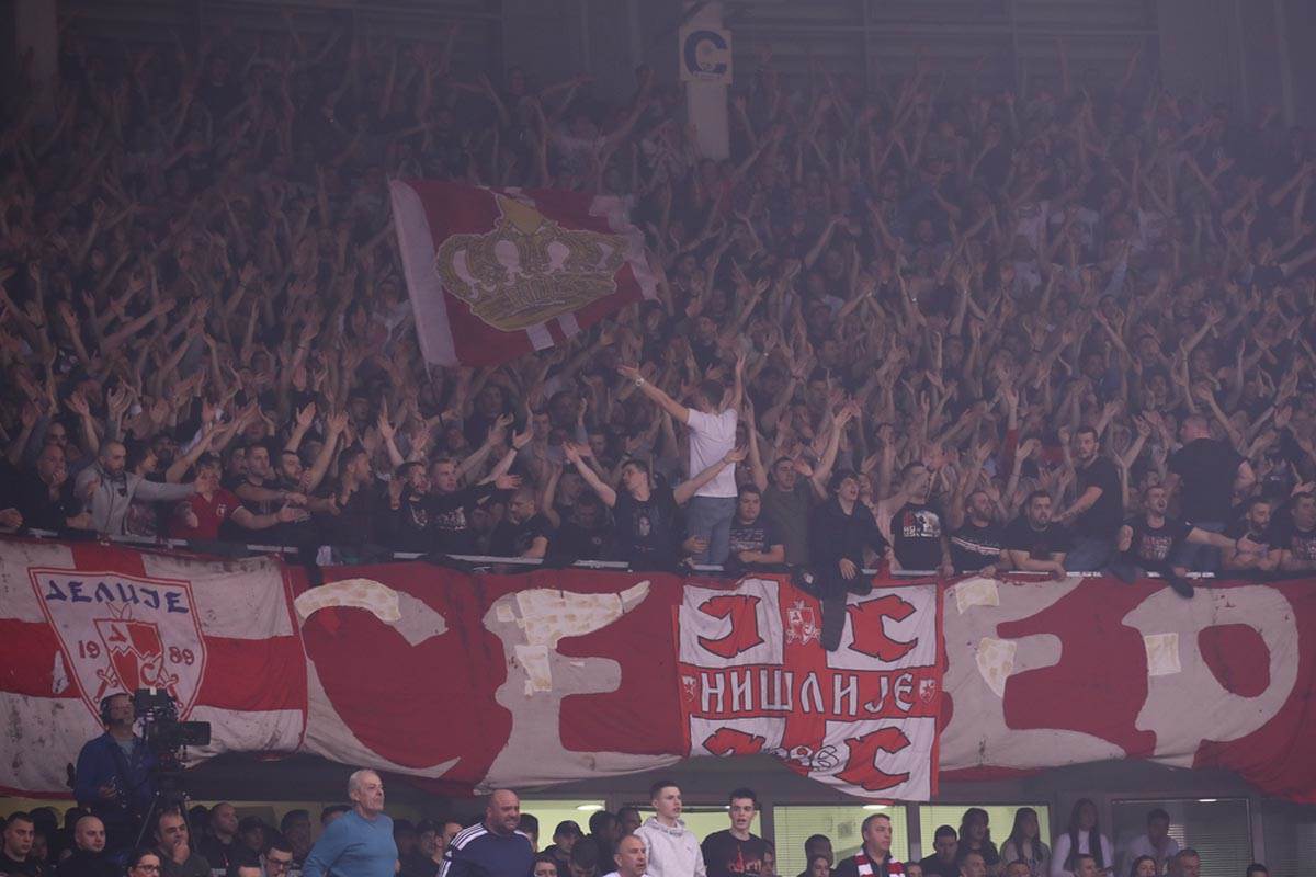 DERBI PARTIZAN ZVEZDA (4).jpg