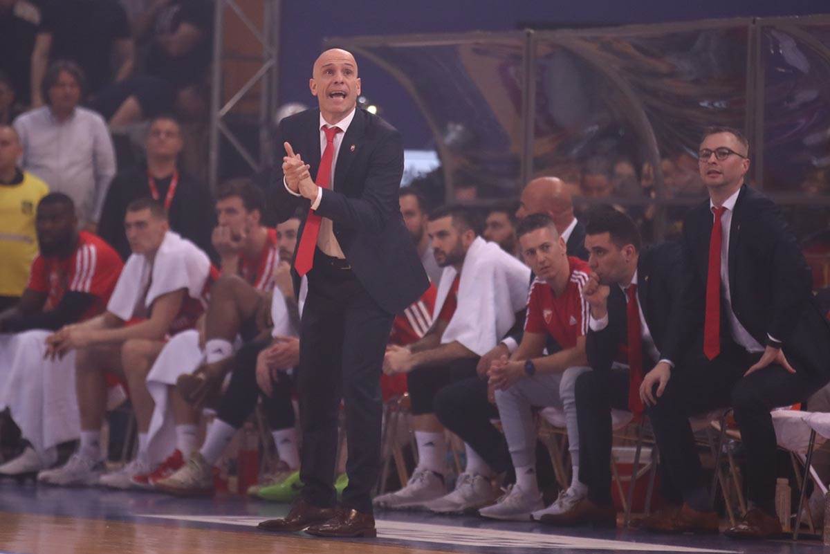 DERBI PARTIZAN ZVEZDA (12).jpg