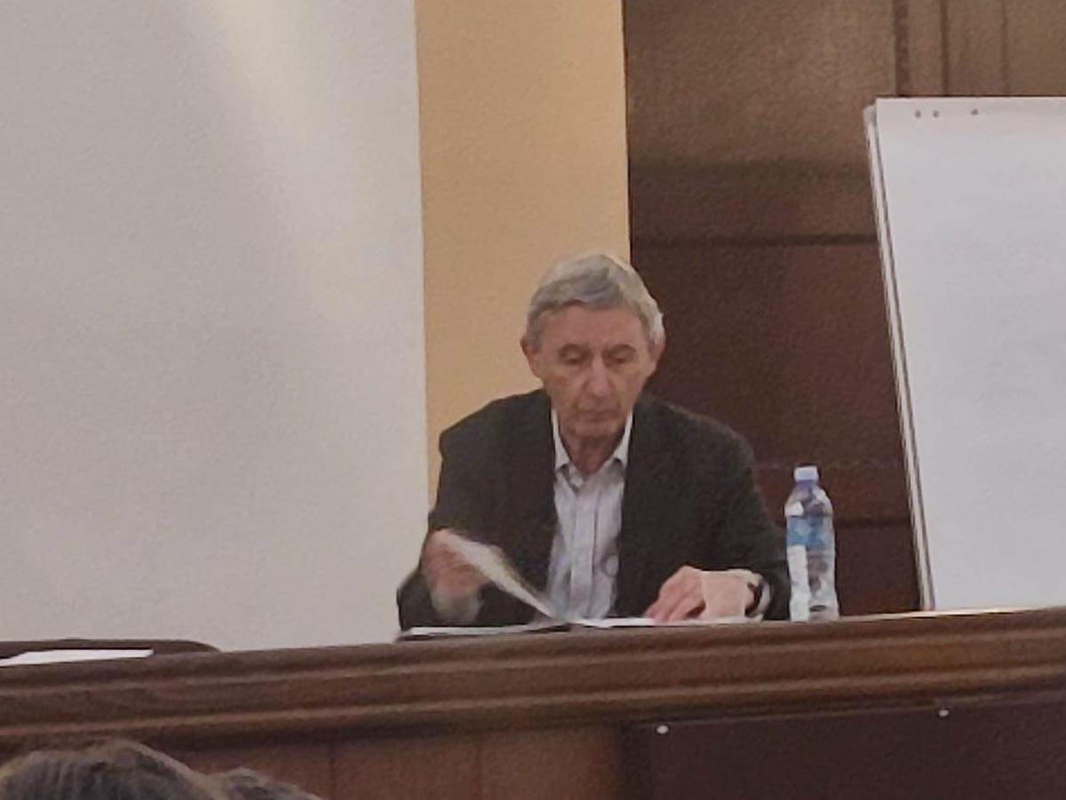 Svetislav Pešić Niš (11).jpg