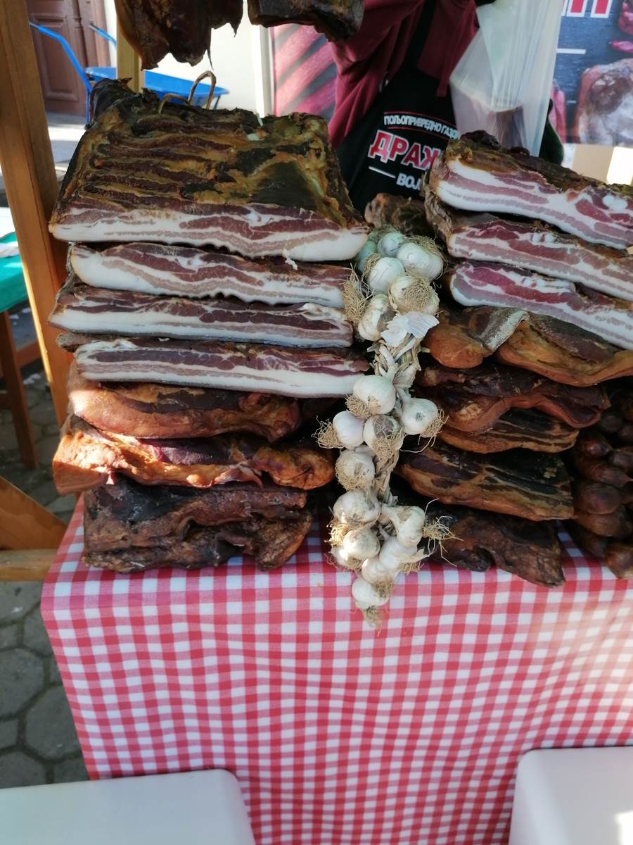 Slanina Mangulica  (4).jpg