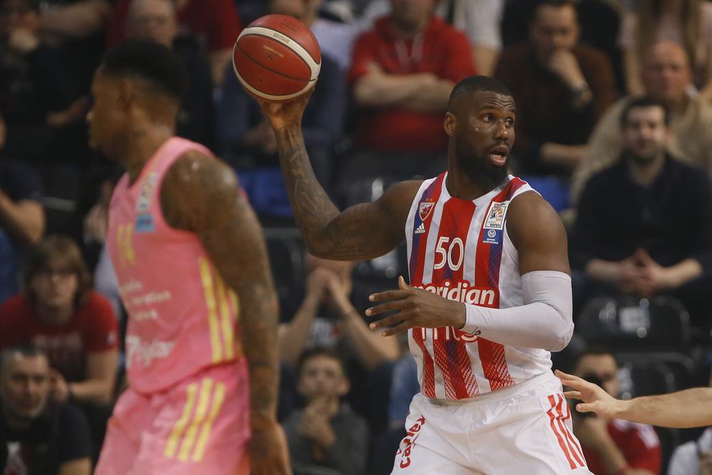 zvezda mega mec (3).JPG