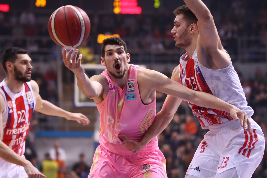 zvezda mega mec (6).JPG