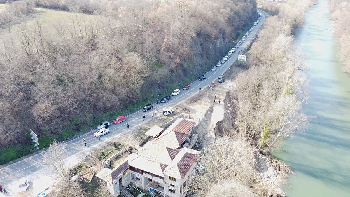 Čačak gužve na putu (1).jpg