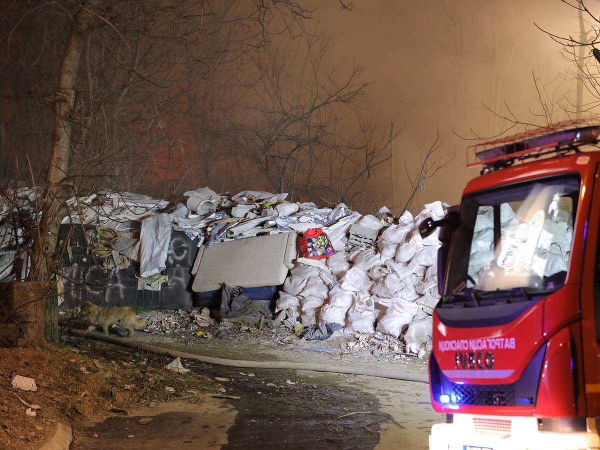 VELIKI POŽAR U USTANIČKOJ ULICI  (2).jpg