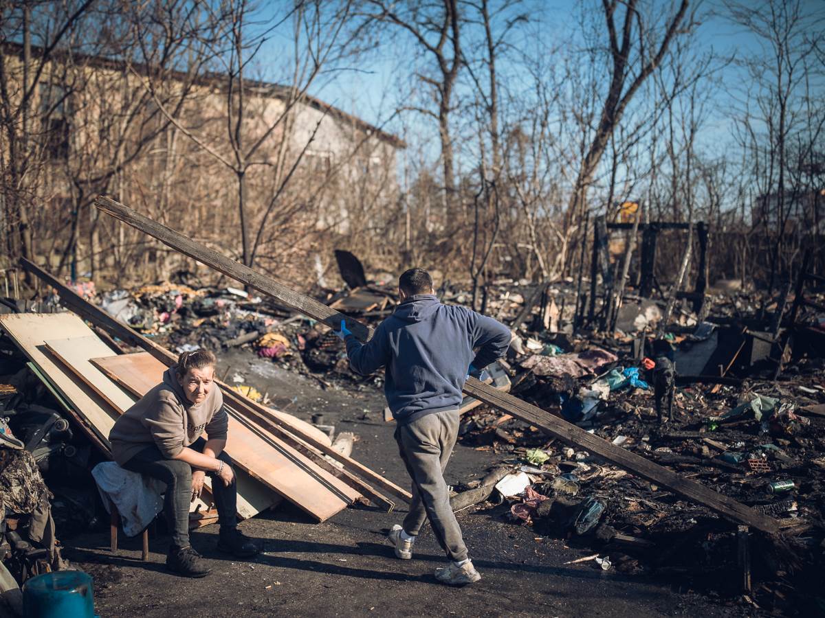 požar u romskom naselju-5.jpg