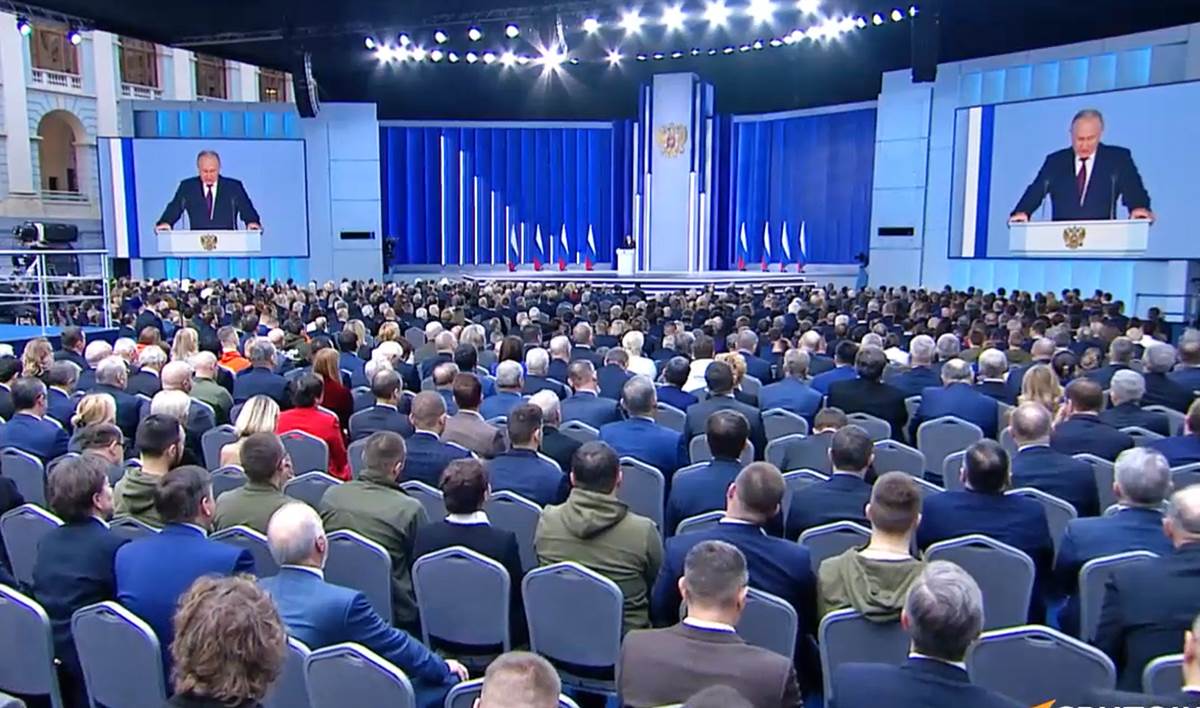 Putin konferencija (8).png