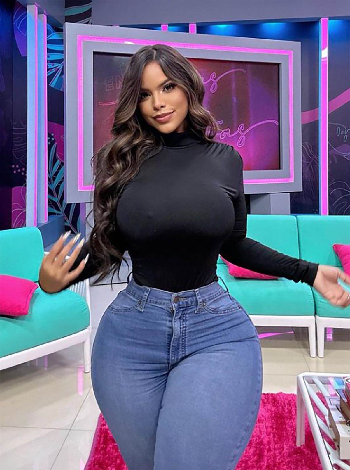 Grejsi Bon (6) copy.jpg