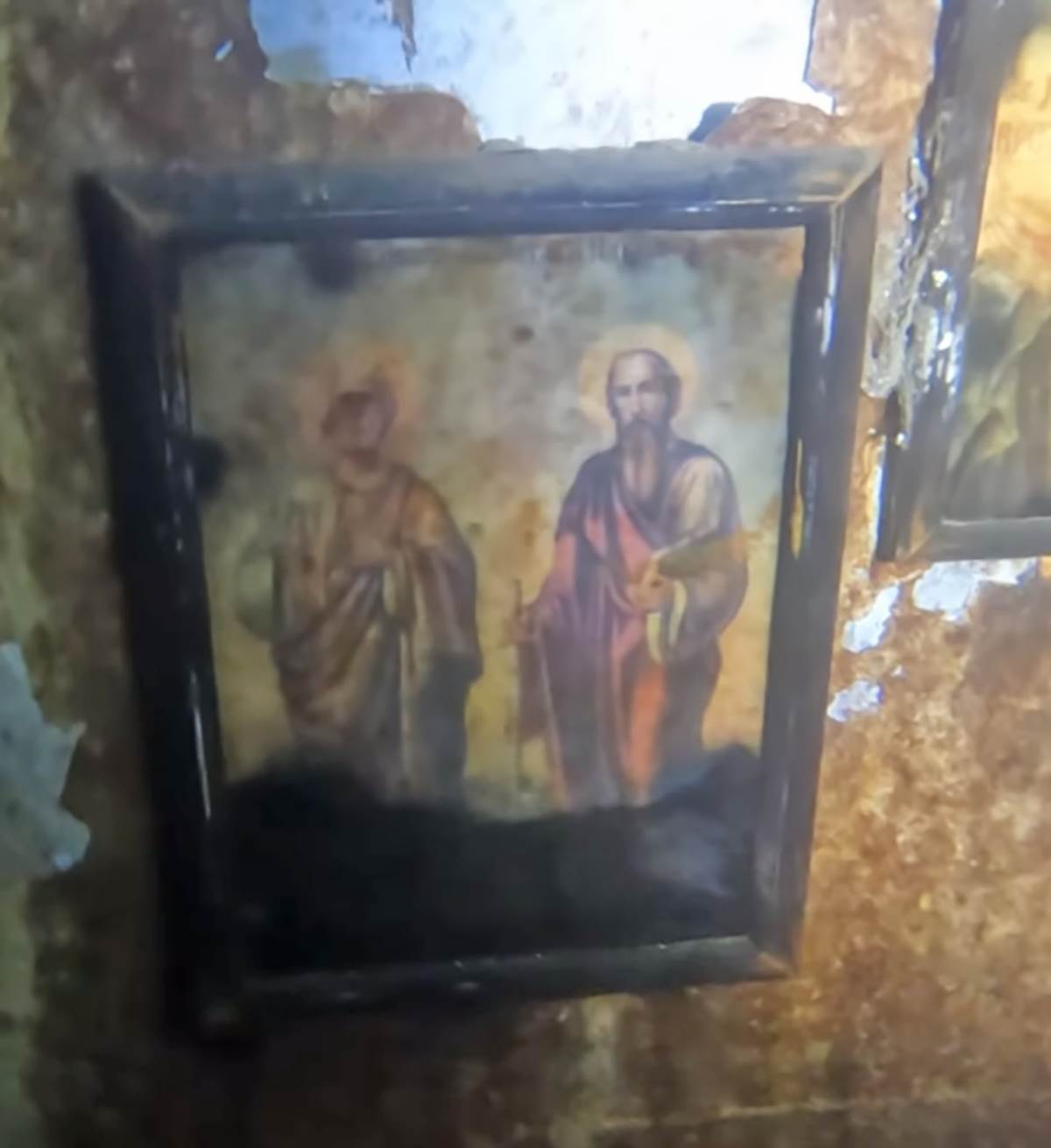 Crkva Svetog Arhanđela Mihaila (1).png