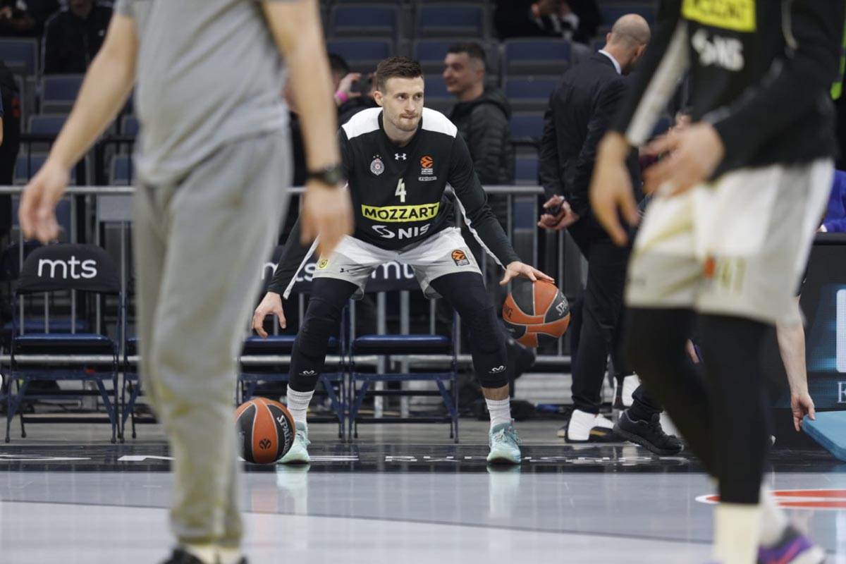 partizan fenerbahče  (3).jpg