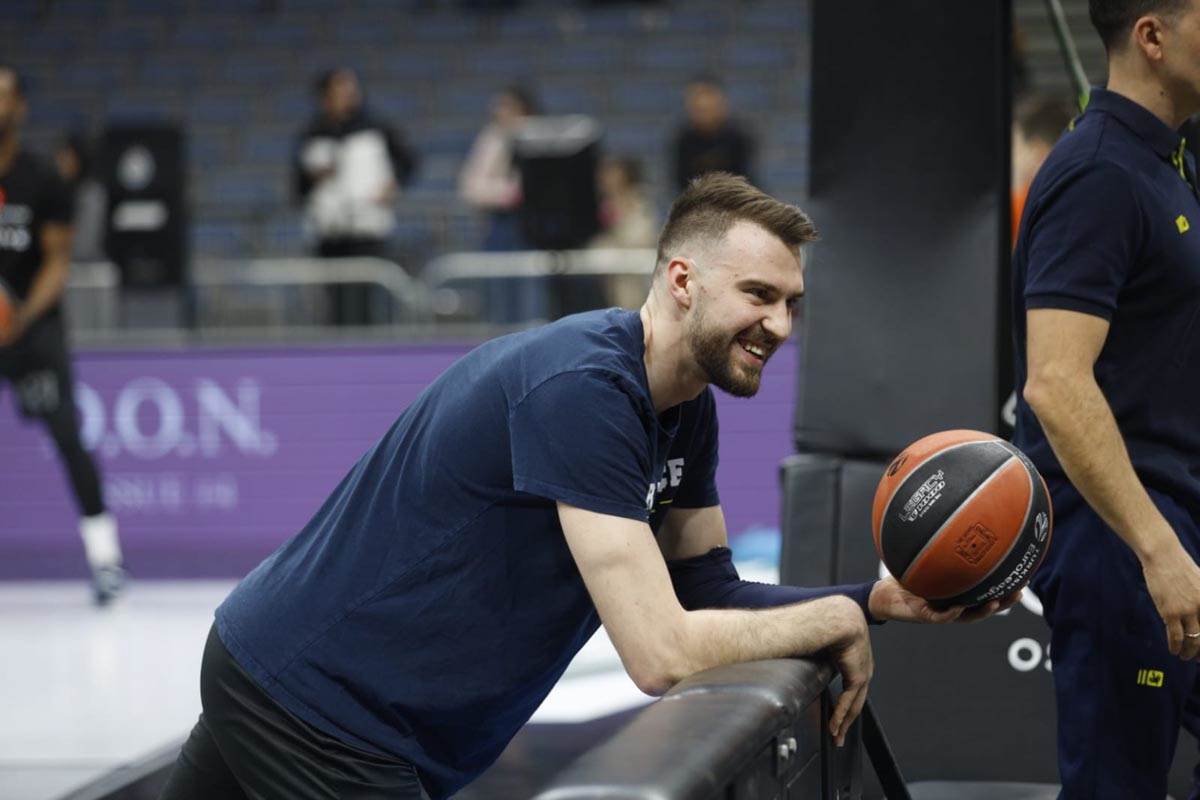 partizan fenerbahče  (11).jpg