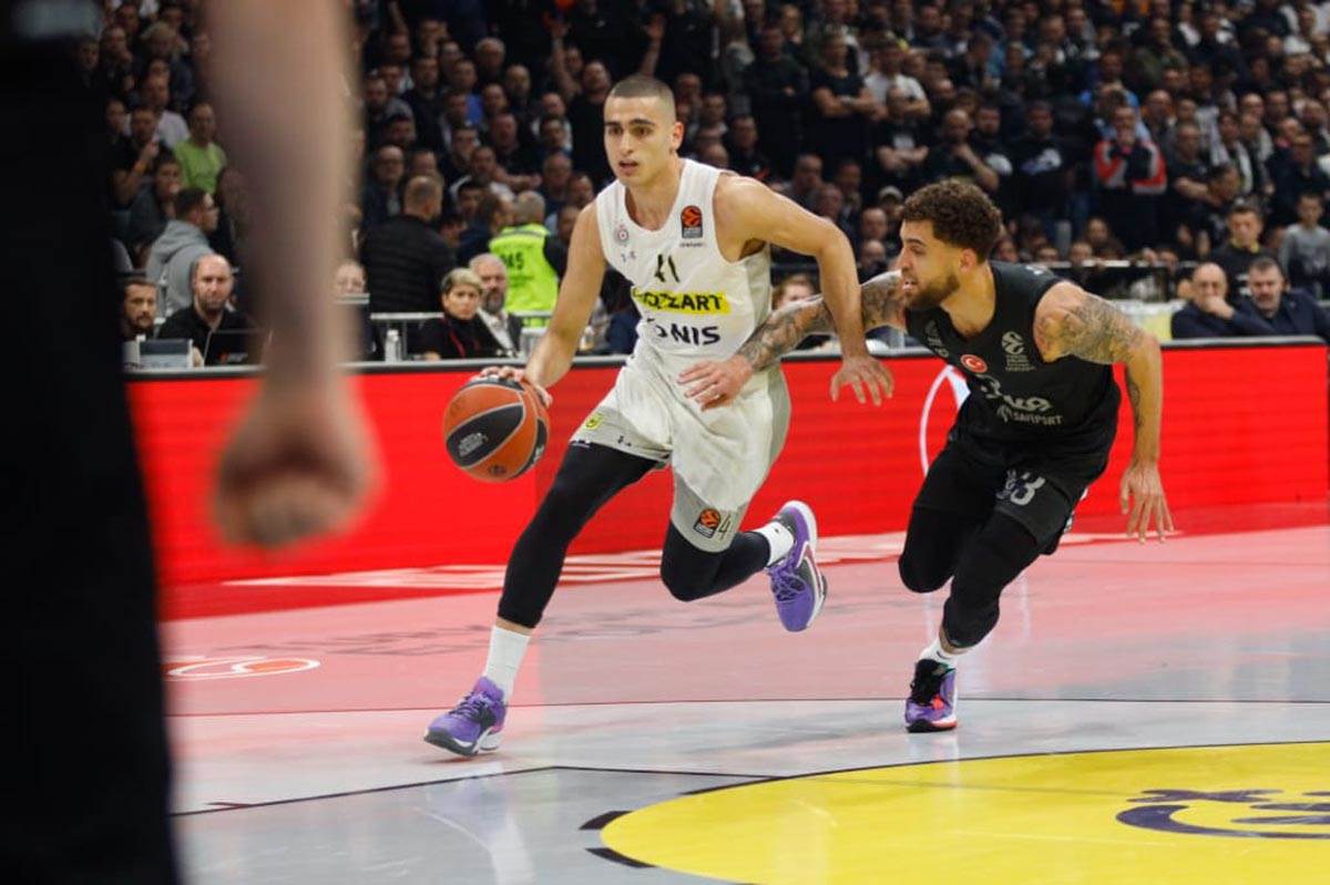 Fenerbahče Partizan  (2).jpg