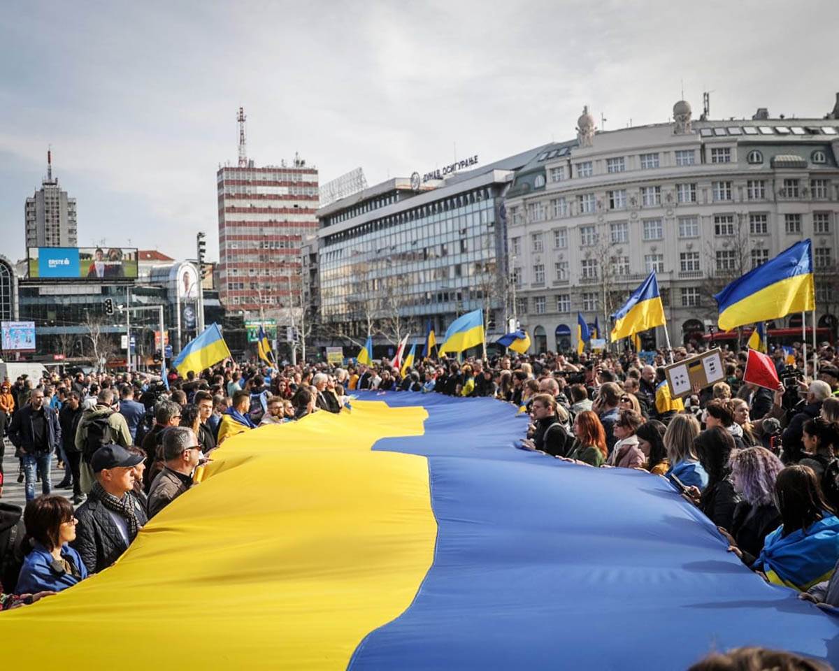 Skup podrske Ukrajini povodom godisnjice rata (5).jpeg